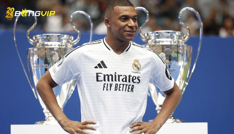 Chặng đường Mbappe đưa Real lên đỉnh bảng La Liga