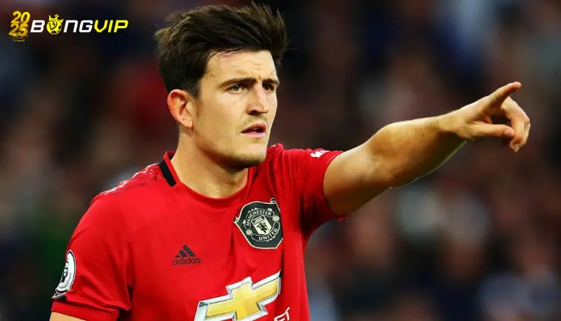 Những điểm nhấn đáng chú ý khi Maguire giúp Man Utd thắng phút cuối