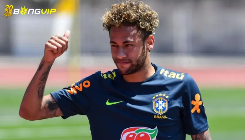 Những tín hiệu tích cực về ngày tái xuất đầy sóng gió của Neymar